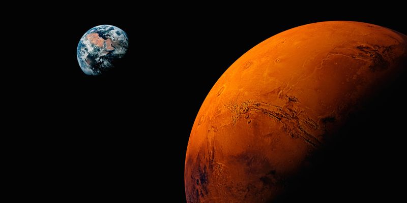 File:Mars and Earth.jpg